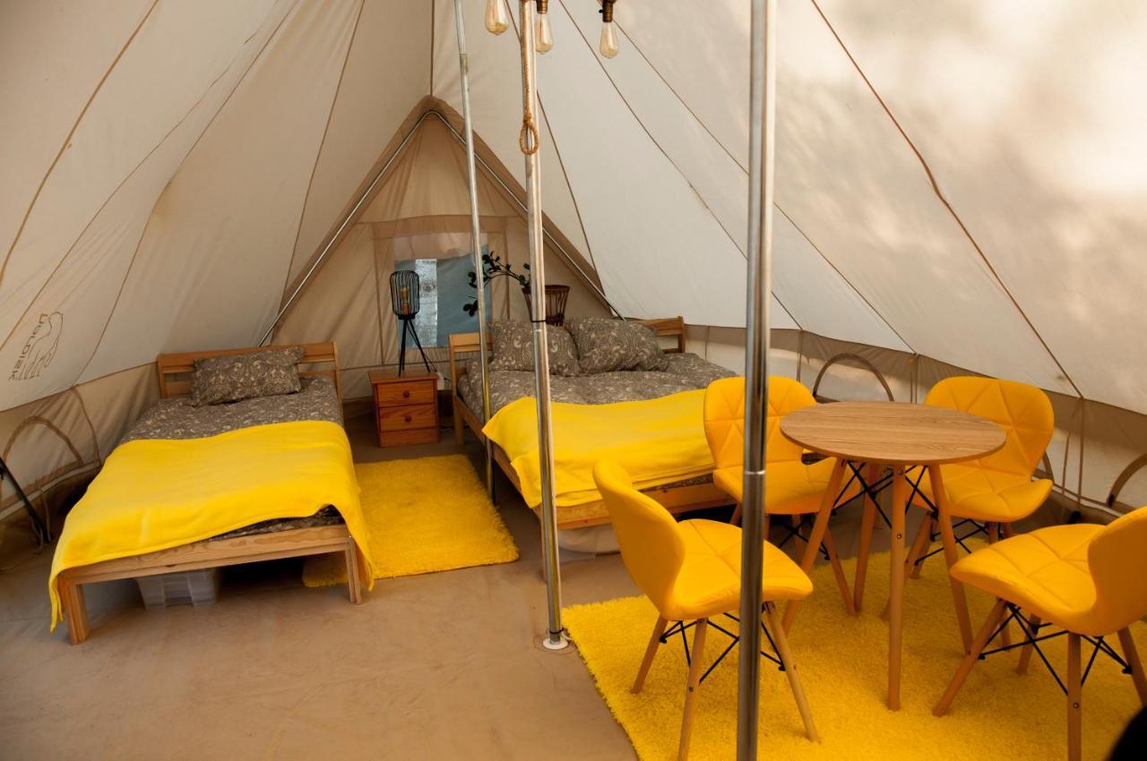 Glamping Z Alpakami Hotel Jankowice  Bagian luar foto