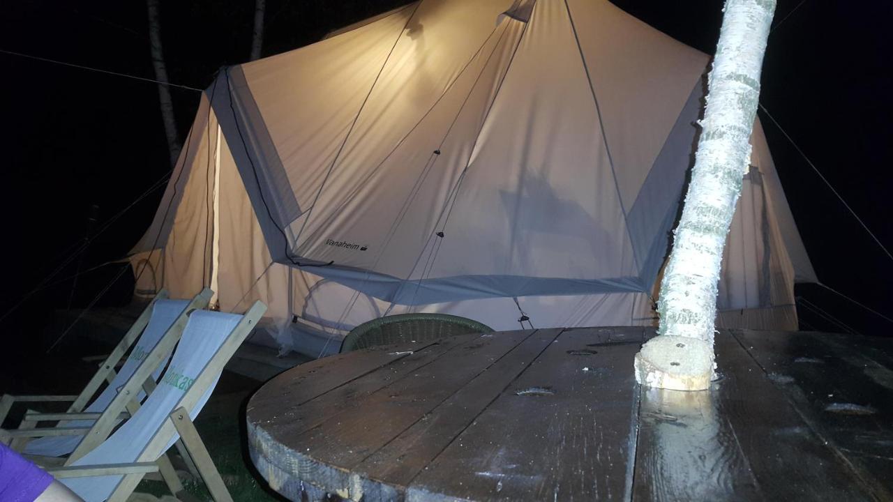 Glamping Z Alpakami Hotel Jankowice  Bagian luar foto